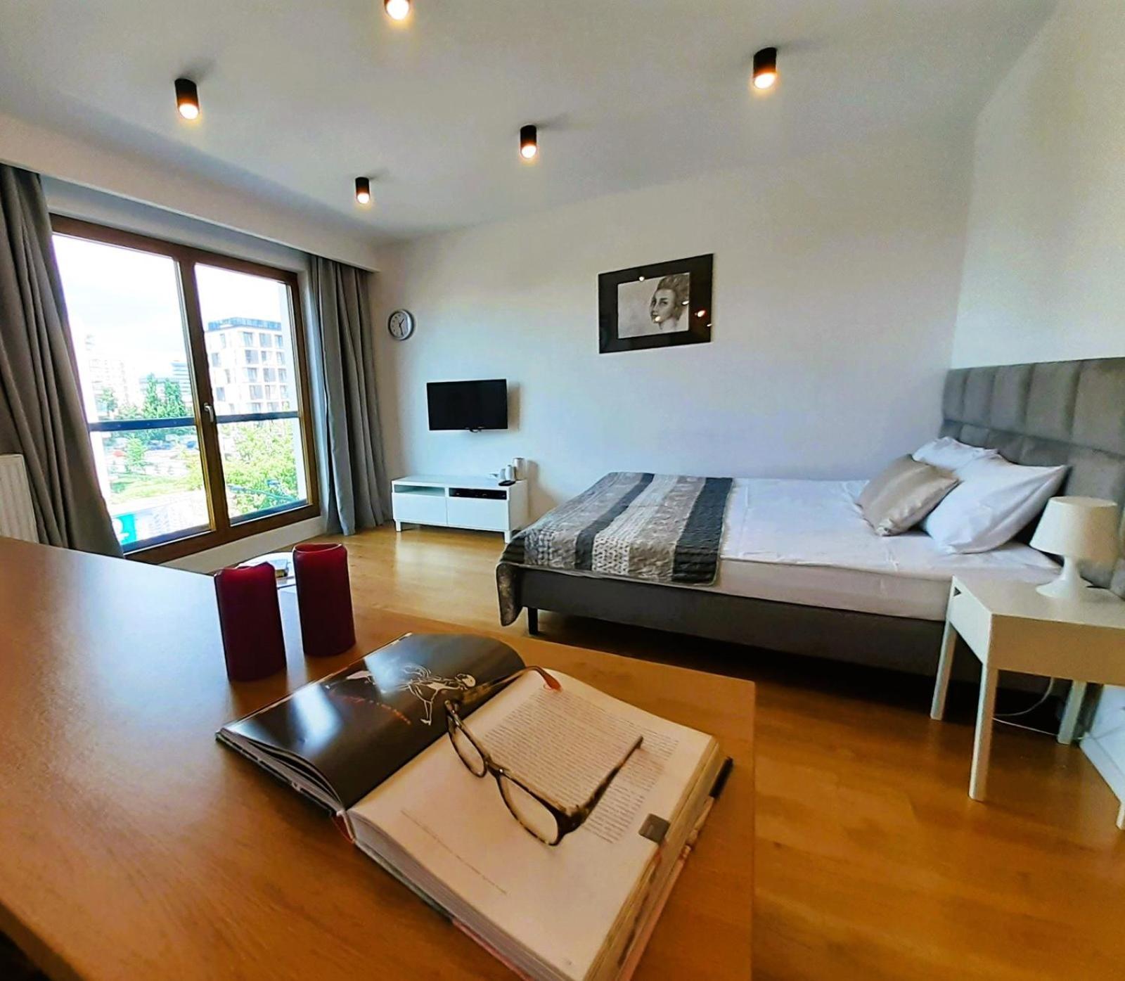 Vista Residence Spire Varšava Exteriér fotografie